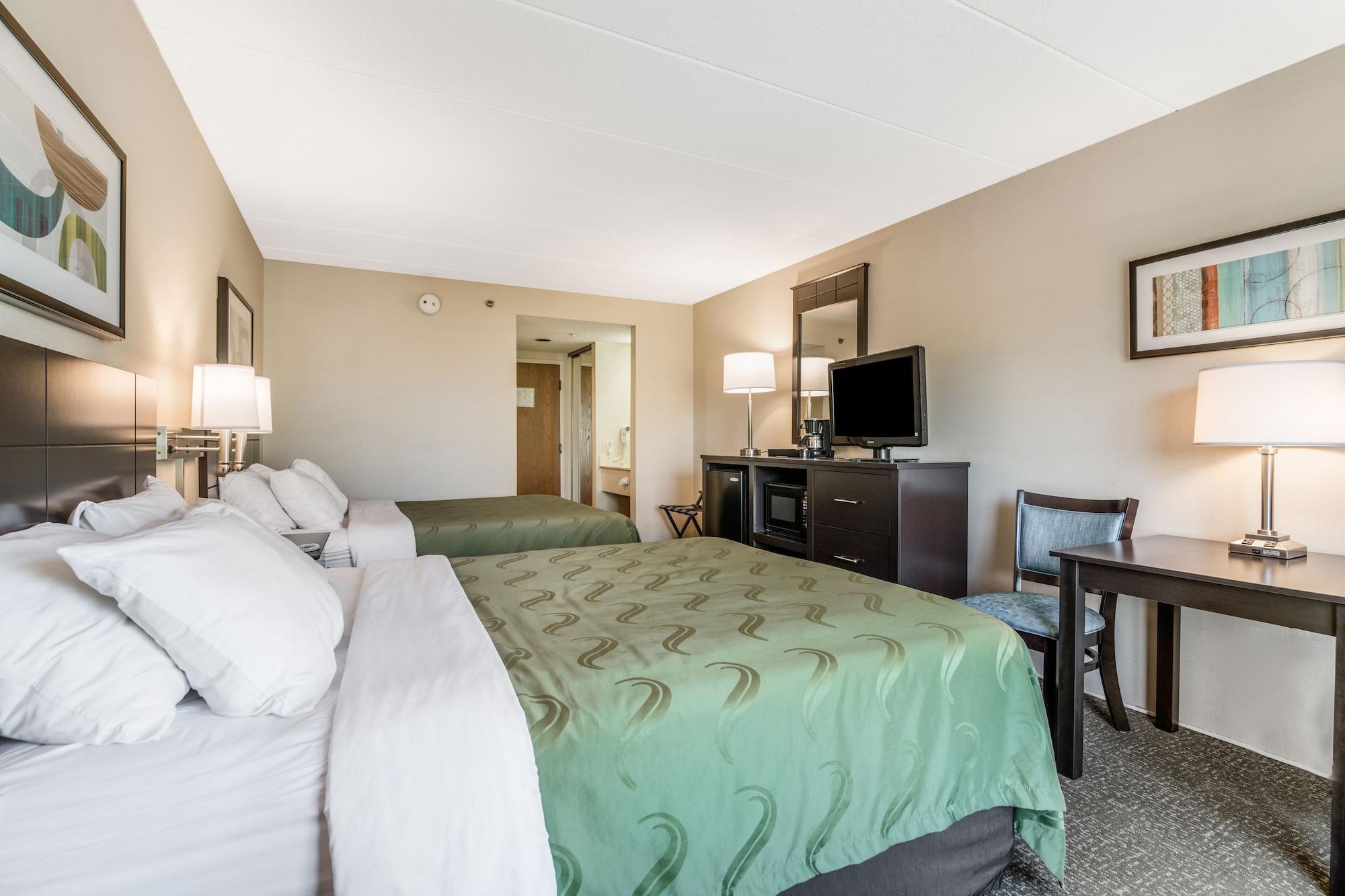 Quality Inn Портсмут Экстерьер фото