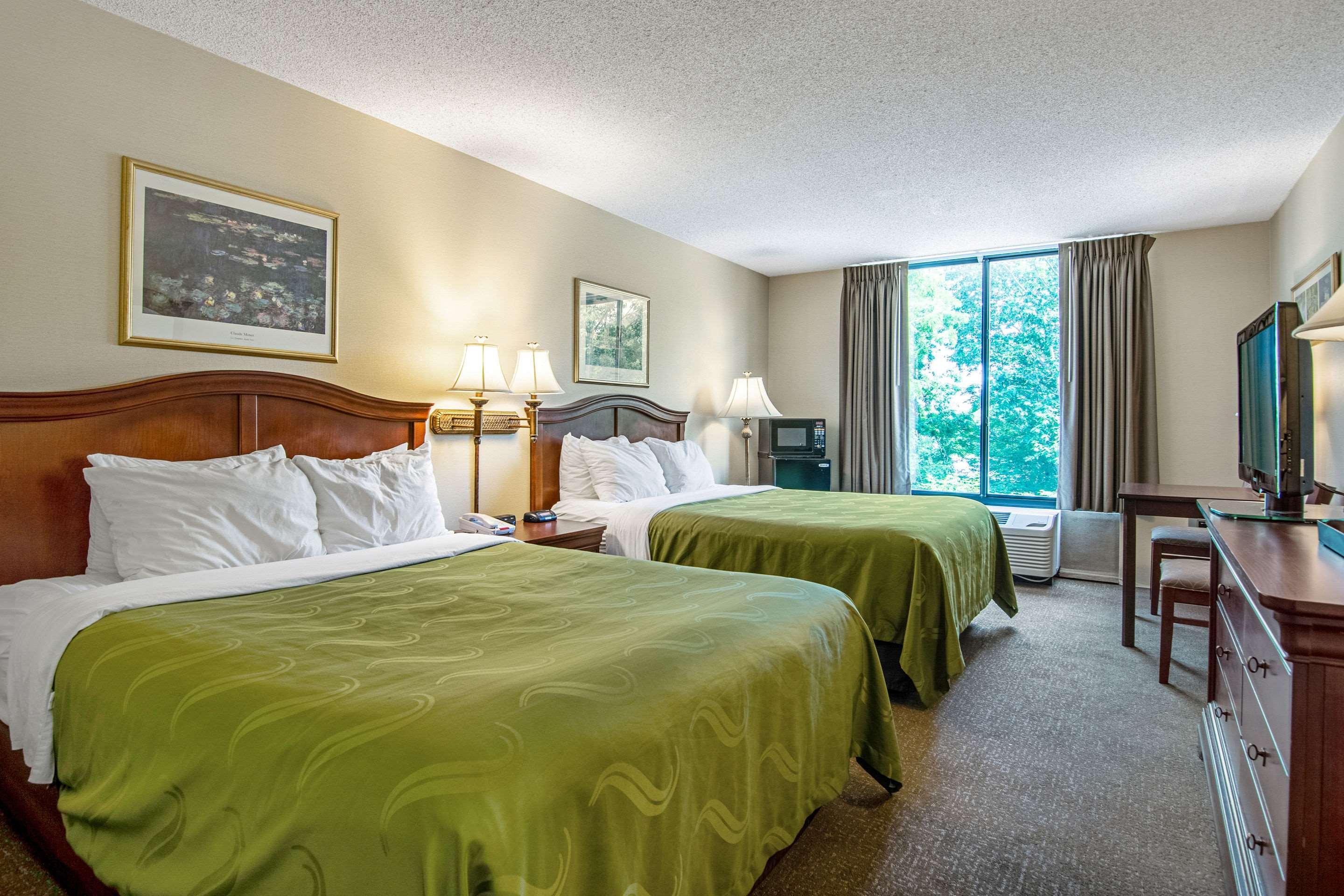 Quality Inn Портсмут Экстерьер фото