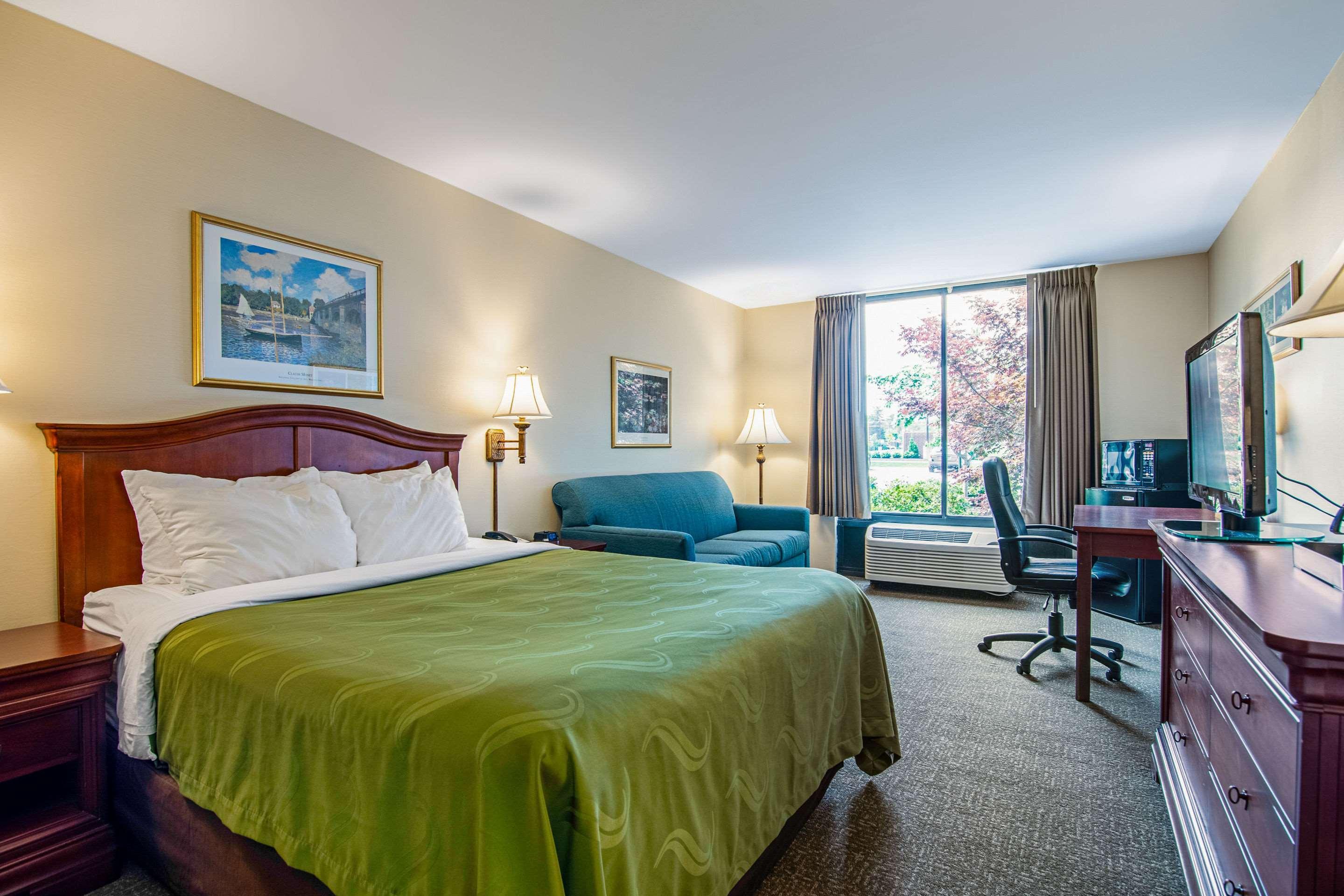 Quality Inn Портсмут Экстерьер фото