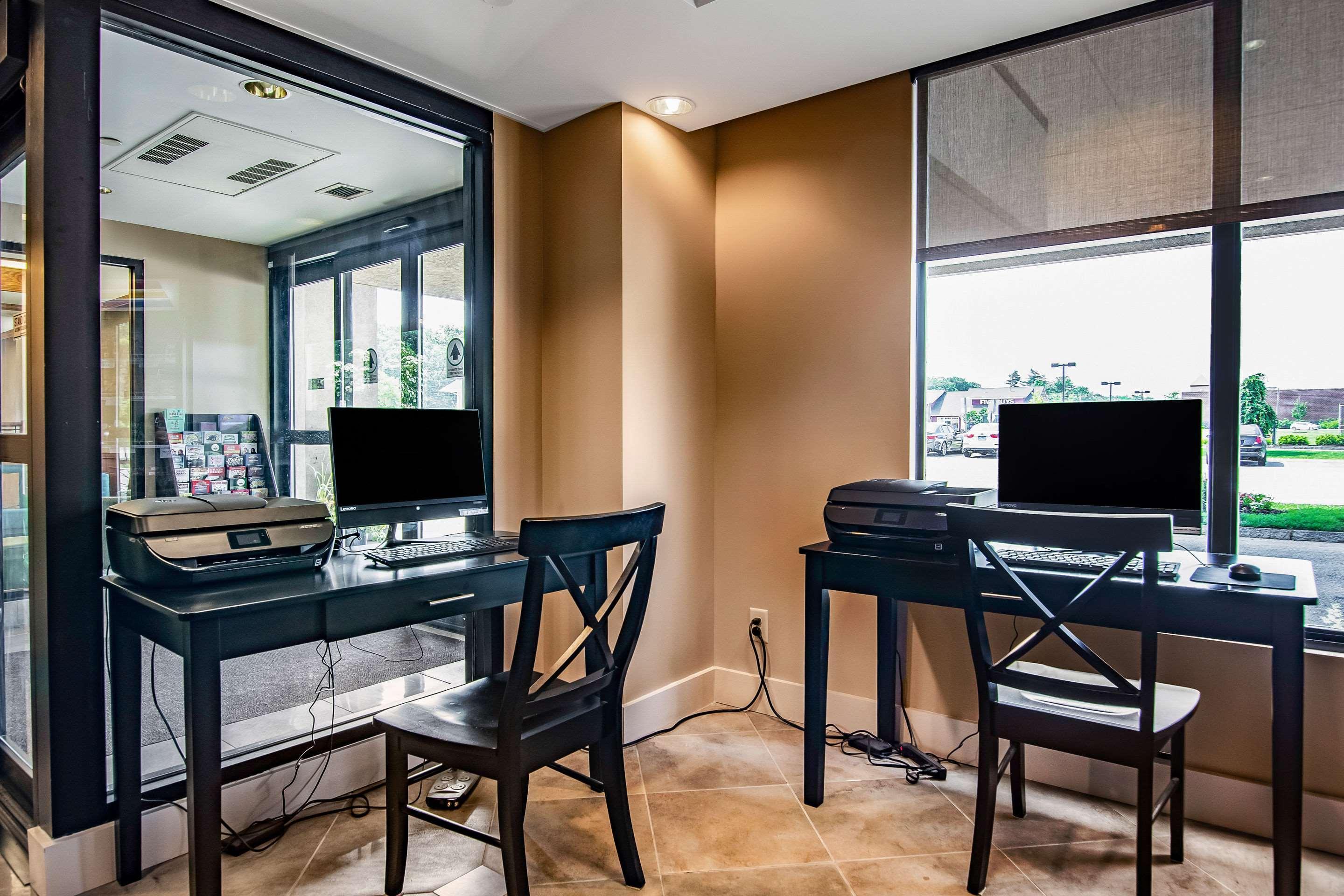 Quality Inn Портсмут Экстерьер фото