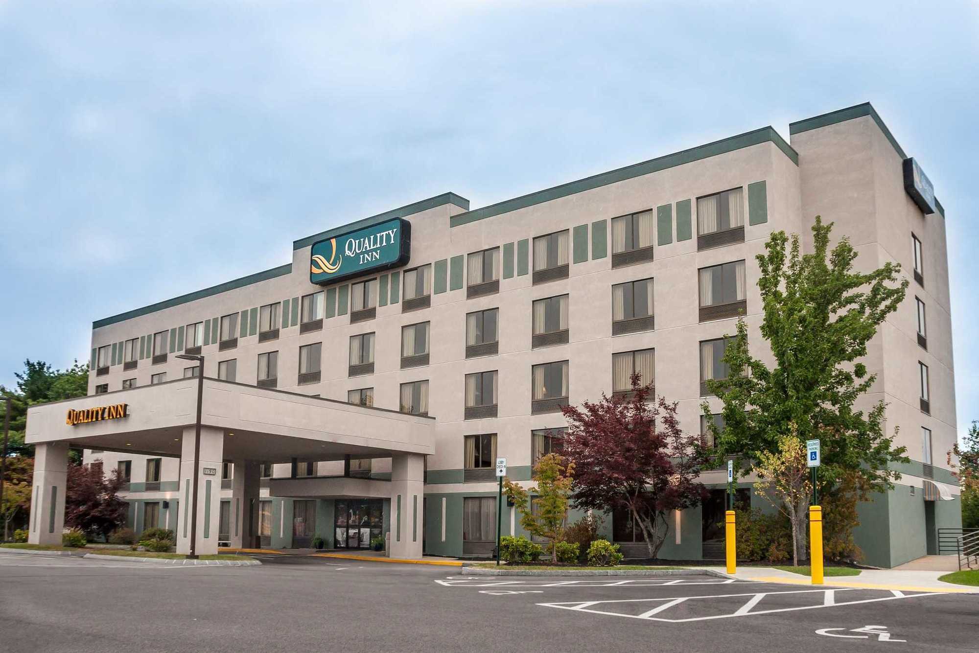 Quality Inn Портсмут Экстерьер фото